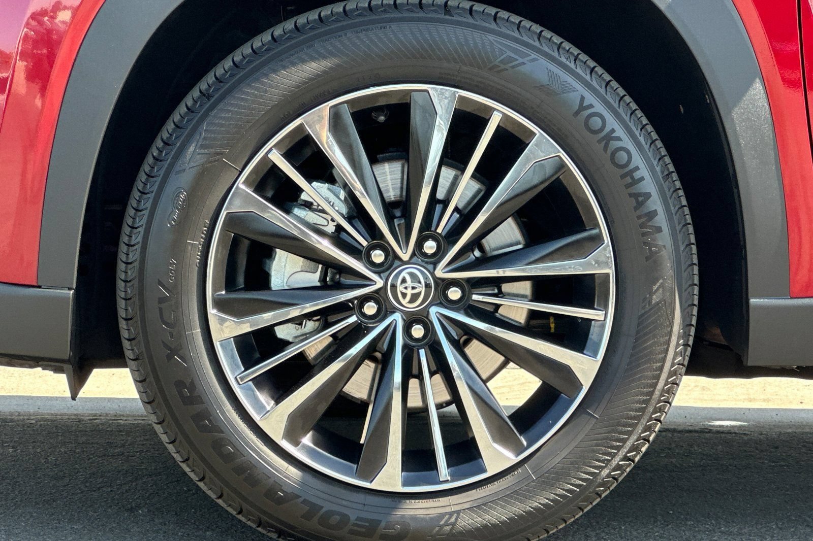 Used 2025 Toyota Grand Highlander AWD Hybrid image 26