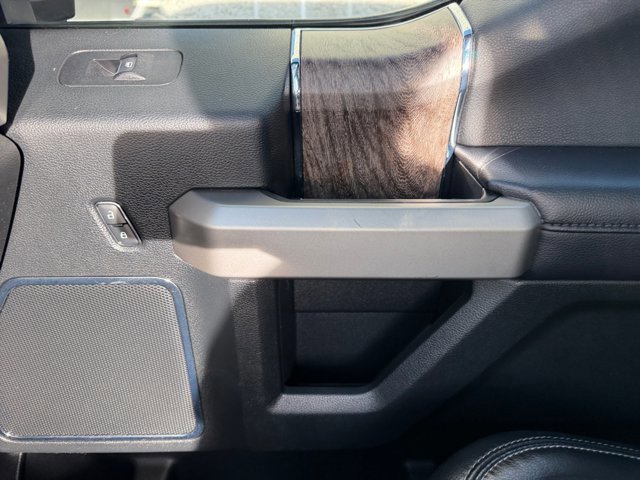 Certified 2019 Ford F350 Lariat w/ Lariat Ultimate Package image 16