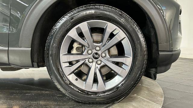 Certified 2021 Ford Explorer XLT w/ Equipment Group 202A AWD/4WD image 21