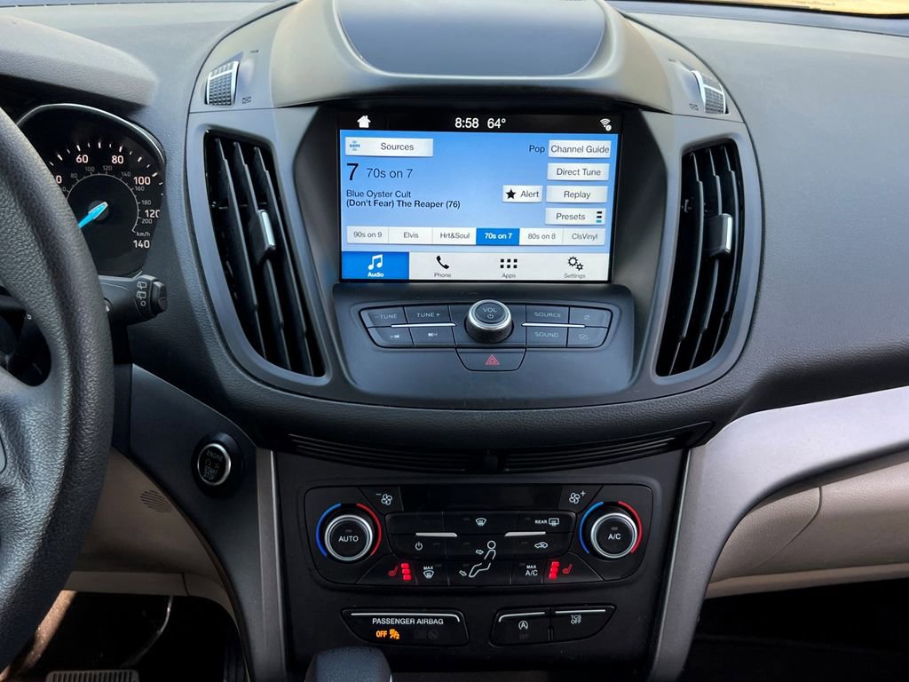 Certified 2019 Ford Escape SE FWD image 17