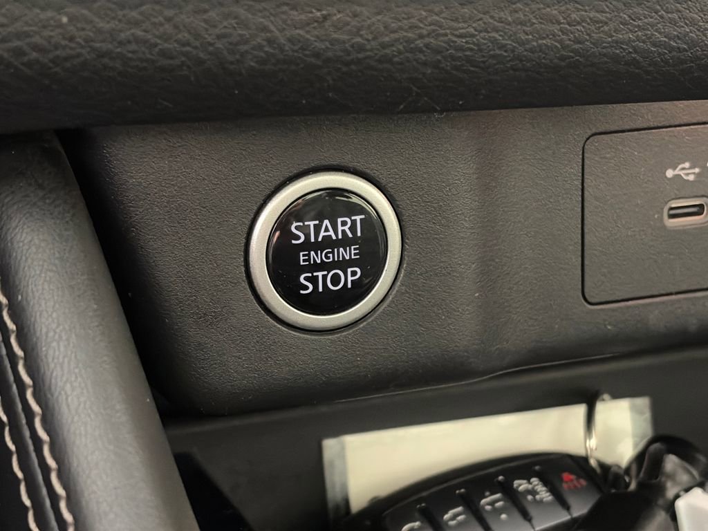 Used 2021 Nissan Rogue SL AWD/4WD image 23
