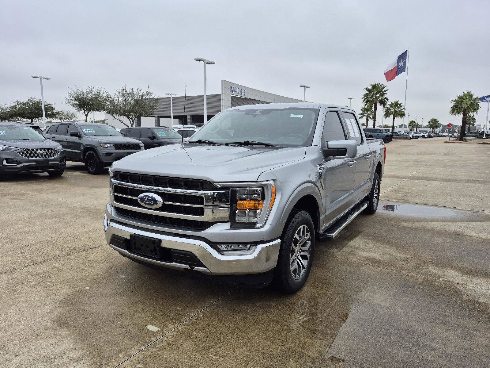 Certified 2022 Ford F150 Lariat image 1