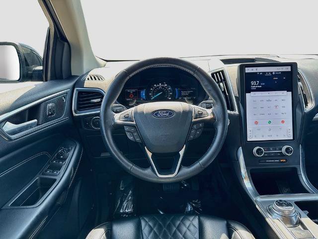 Certified 2024 Ford Edge Titanium AWD/4WD image 18