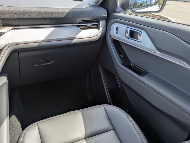 Certified 2026 Ford Explorer Active w/ Active Comfort Package RWD image 17