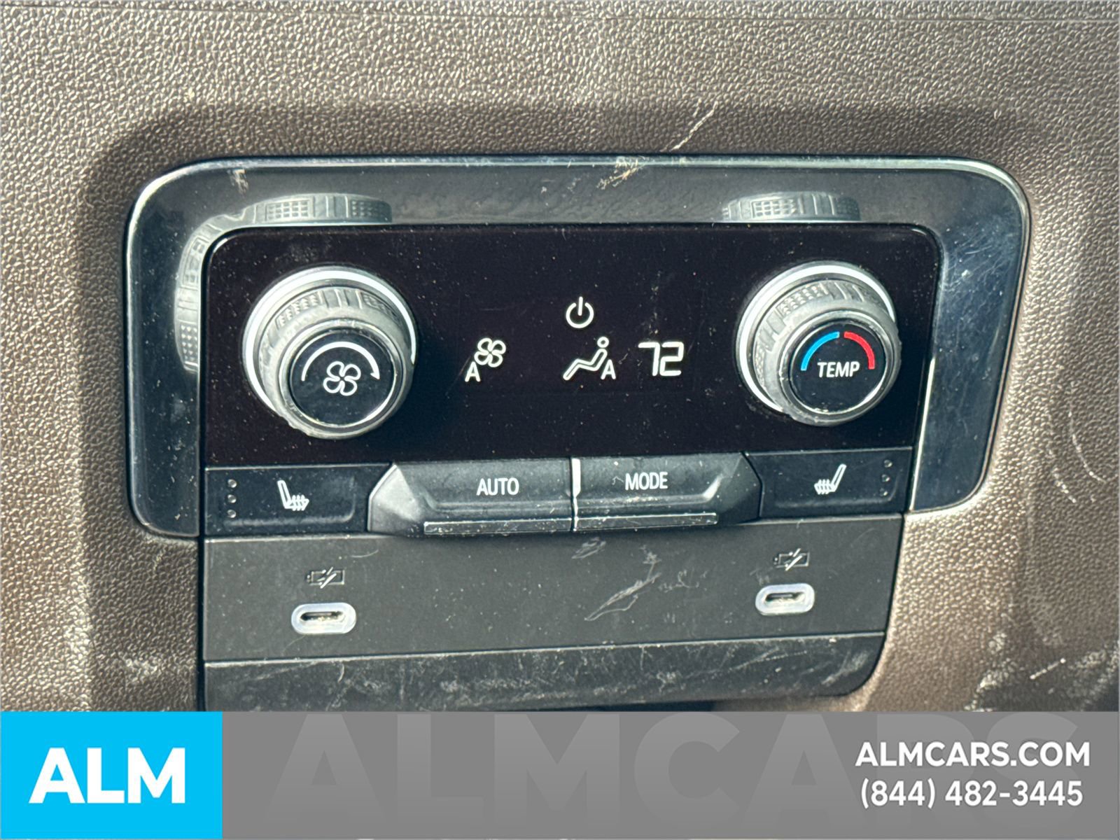 Used 2022 Chevrolet Suburban Z71 w/ Z71 Off-Road Package image 28