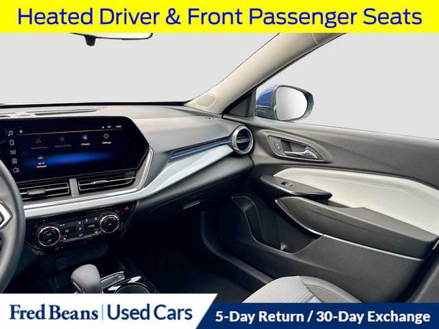 Used 2024 Chevrolet Trax LT w/ Driver Confidence Package FWD image 26