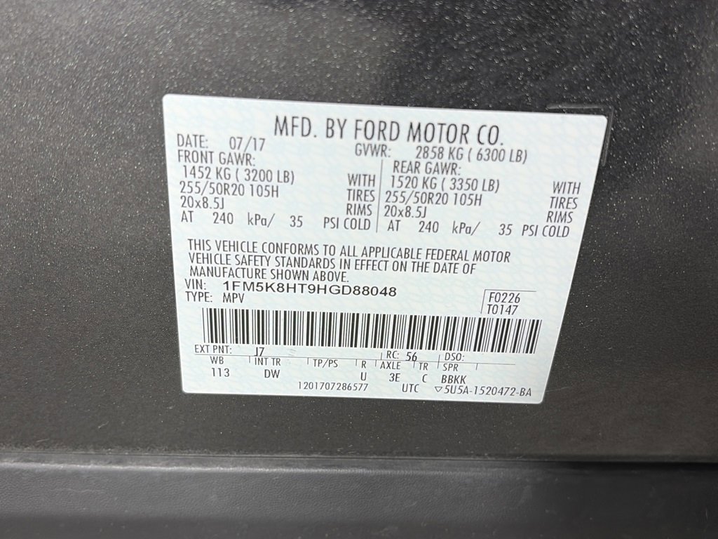 Certified 2017 Ford Explorer Platinum image 9