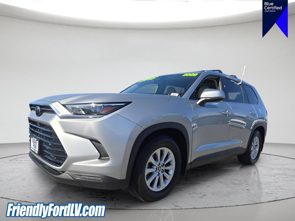Used 2026 Toyota Grand Highlander AWD image 2