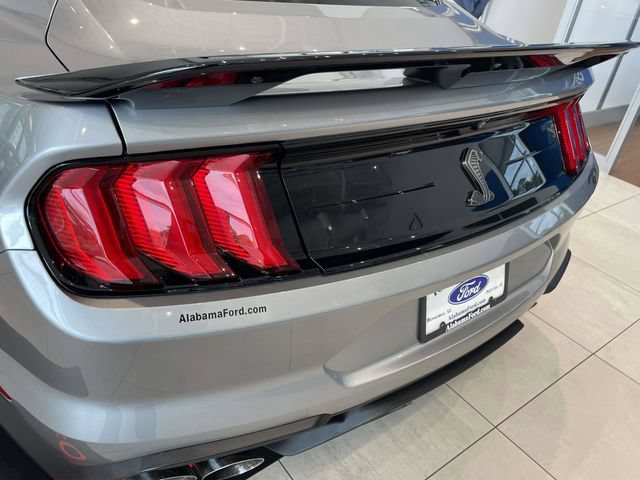 Certified 2021 Ford Mustang Shelby GT500 w/ Technology Package RWD image 6