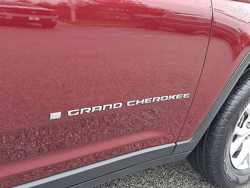 Used 2022 Jeep Grand Cherokee L Limited AWD/4WD image 24