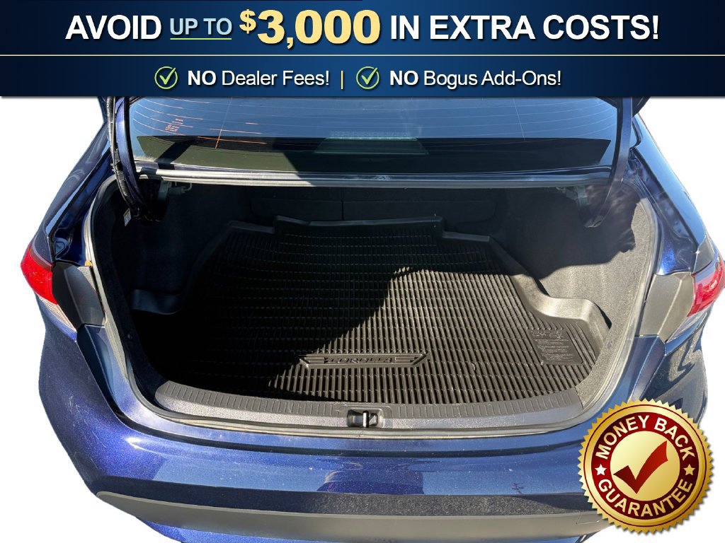 Used 2022 Toyota Corolla LE w/ Premium Interior Package FWD image 23