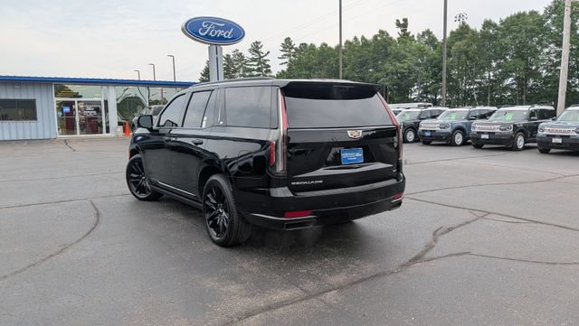 Used 2024 Cadillac Escalade Sport Platinum w/ Heavy-Duty Trailer Package AWD/4WD image 5