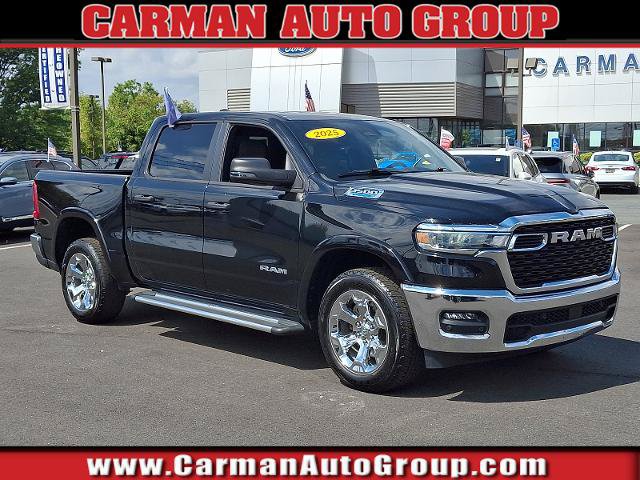 Used 2025 RAM 1500 Lone Star AWD/4WD image 1