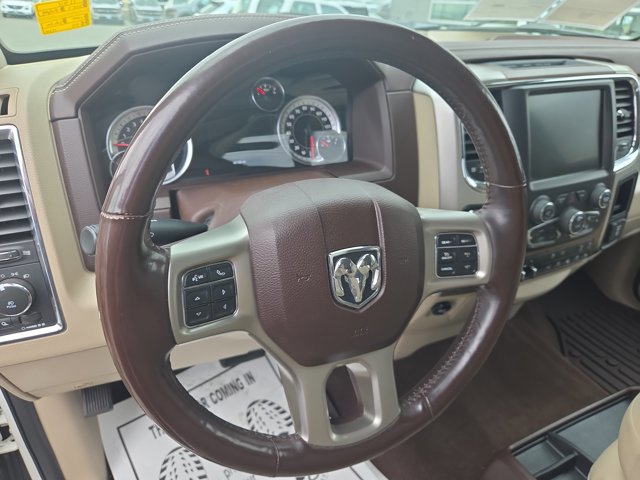 Used 2017 RAM 1500 Laramie w/ Convenience Group AWD/4WD image 16