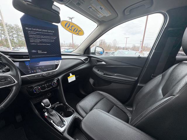 Used 2020 Buick Encore GX Essence w/ Experience Buick Package image 21