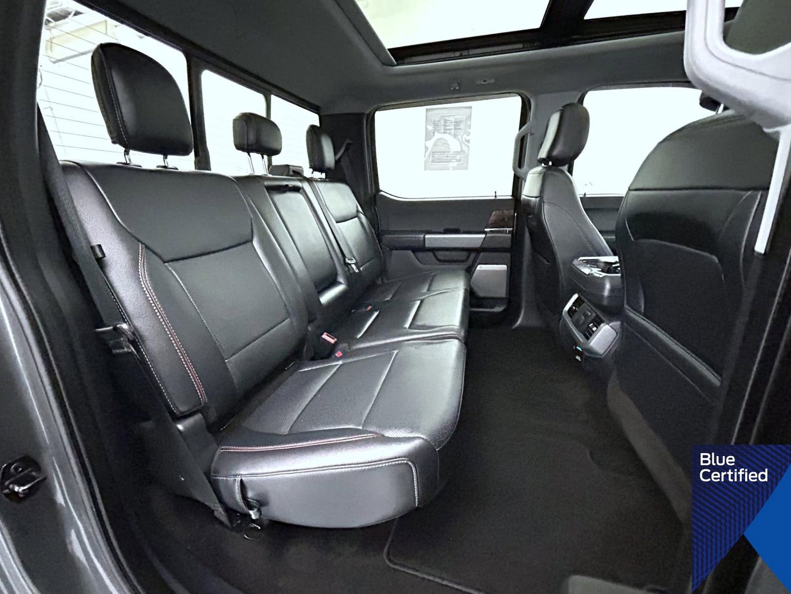 Certified 2021 Ford F150 Lariat w/ Equipment Group 502A High image 18