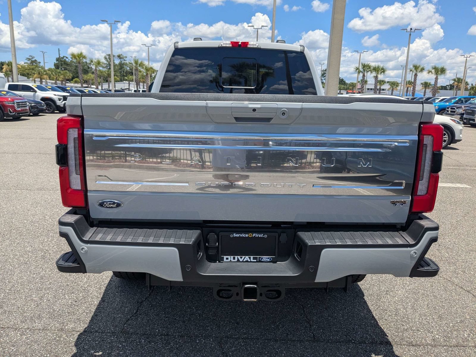 Certified 2026 Ford F350 Platinum w/ Platinum Plus Package AWD/4WD image 5