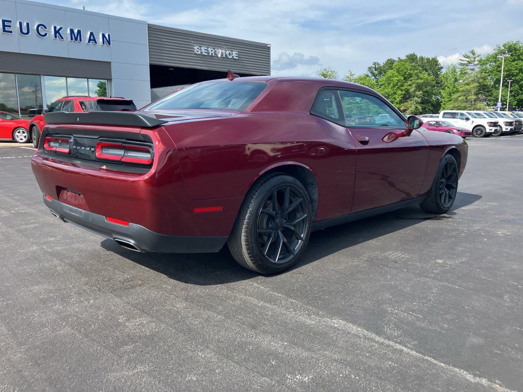 Used 2018 Dodge Challenger SXT Plus RWD image 7