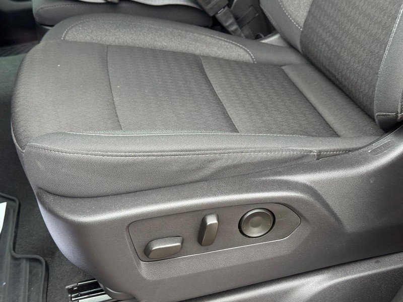 Used 2025 Chevrolet Silverado 1500 Custom Trail Boss w/ Turbomax Blackout Package image 23