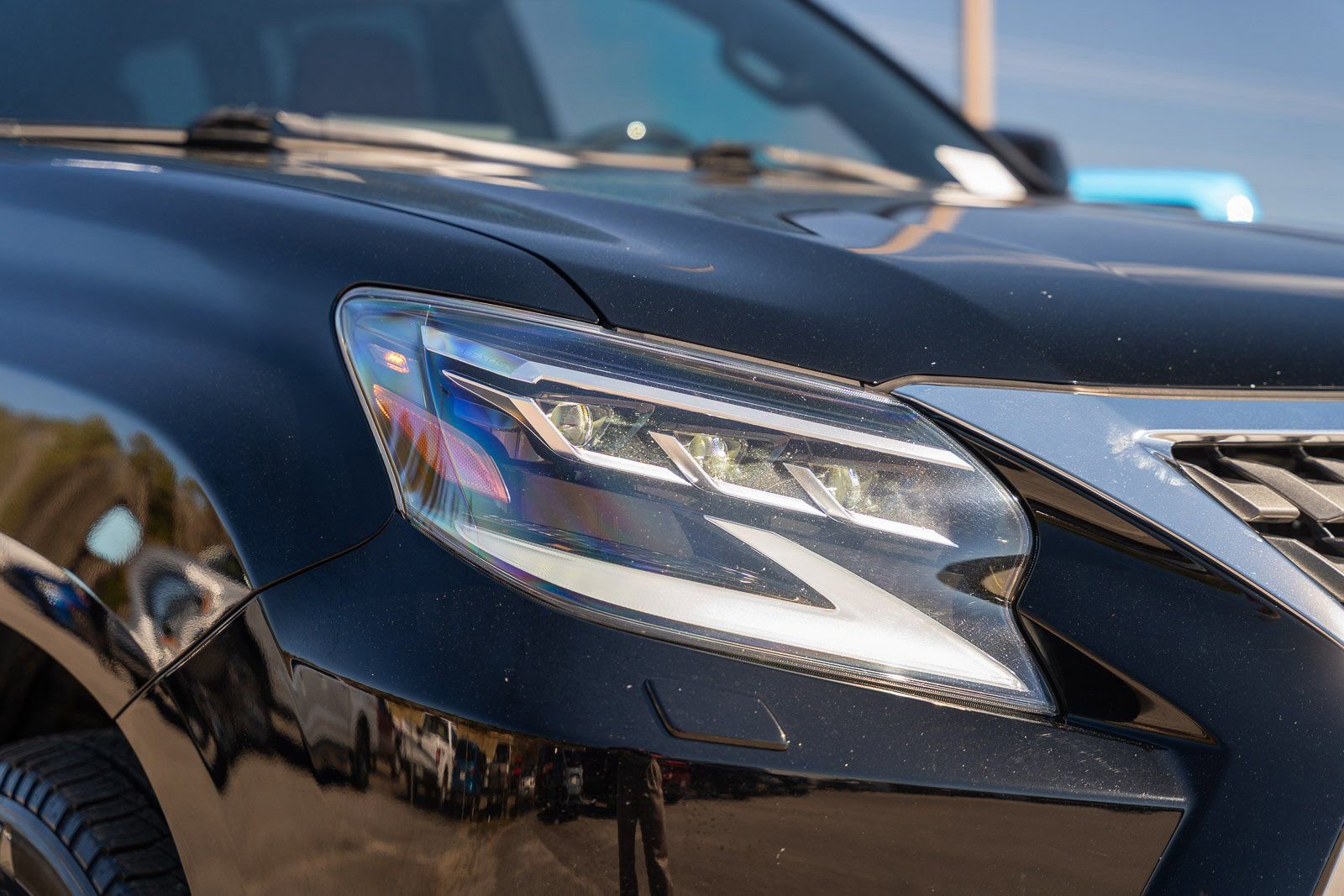 Used 2023 Lexus GX 460 Premium w/ Premium Package image 10