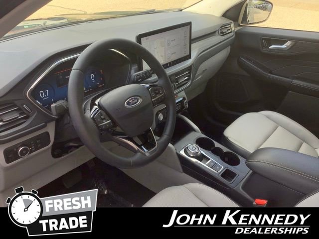 Certified 2023 Ford Escape Platinum AWD/4WD image 9