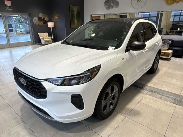 Certified 2024 Ford Escape ST-Line w/ Tech Pack #1 AWD/4WD image 7