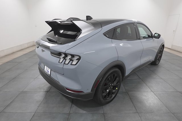 Certified 2024 Ford Mustang Mach-E GT image 5