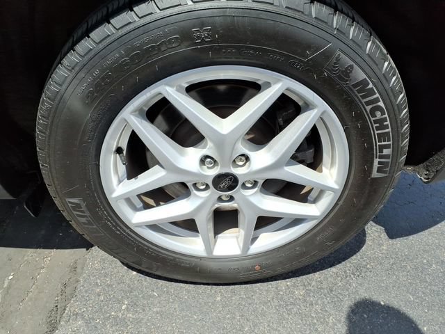 Certified 2023 Ford Edge SEL w/ Convenience Package AWD/4WD image 12
