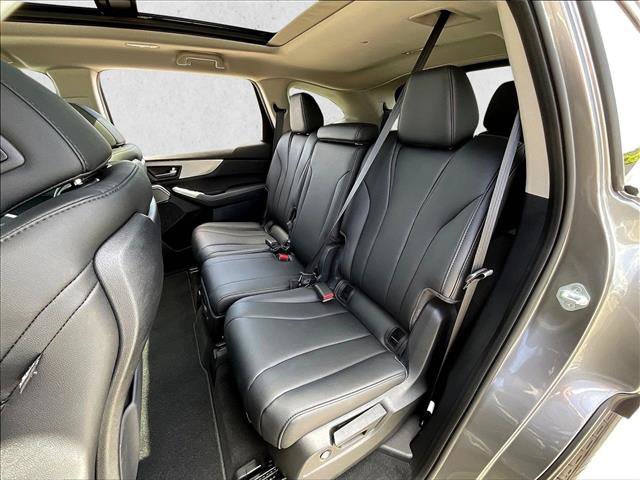 Used 2025 Acura MDX SH-AWD image 27