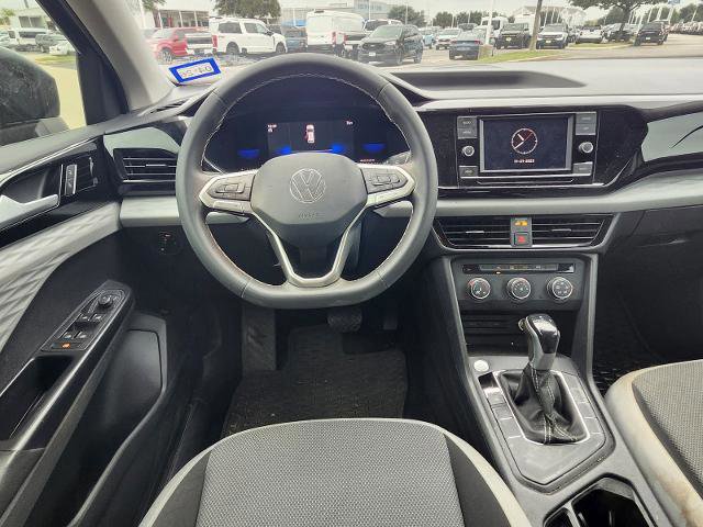 Used 2022 Volkswagen Taos S image 6