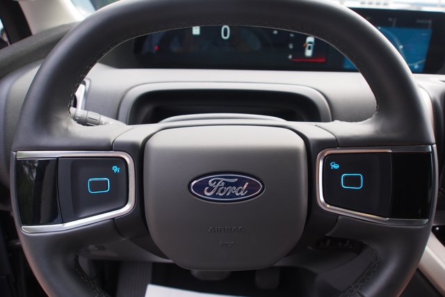 Certified 2025 Ford Expedition Max Active RWD image 25