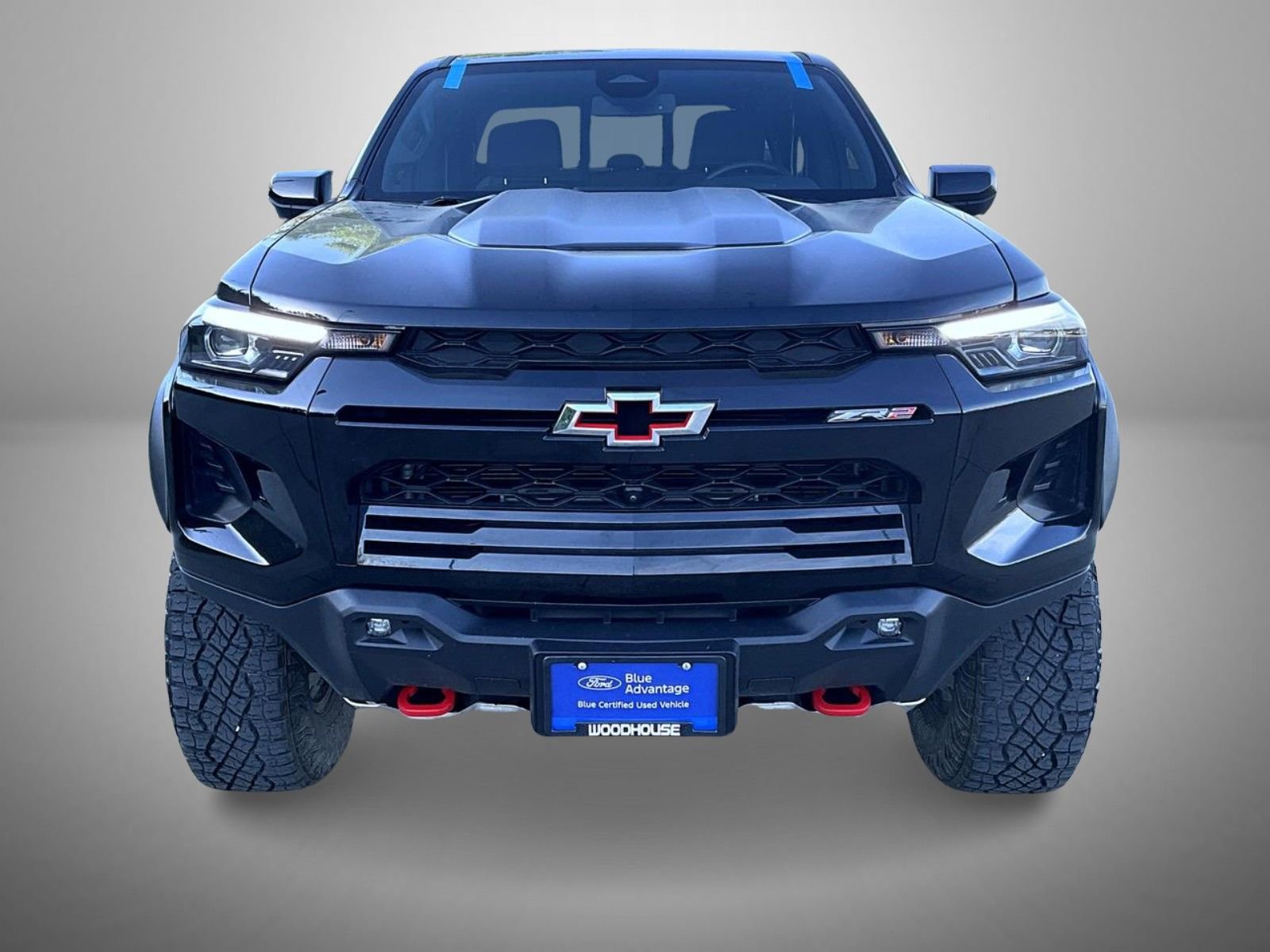Used 2024 Chevrolet Colorado ZR2 w/ Technology Package AWD/4WD image 2