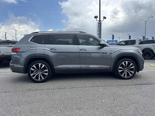 Used 2022 Volkswagen Atlas SEL Premium AWD/4WD image 4