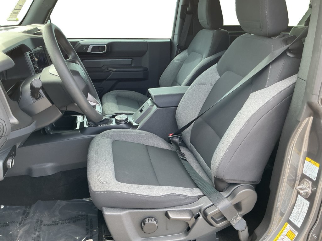 Certified 2025 Ford Bronco 2-Door AWD/4WD image 25
