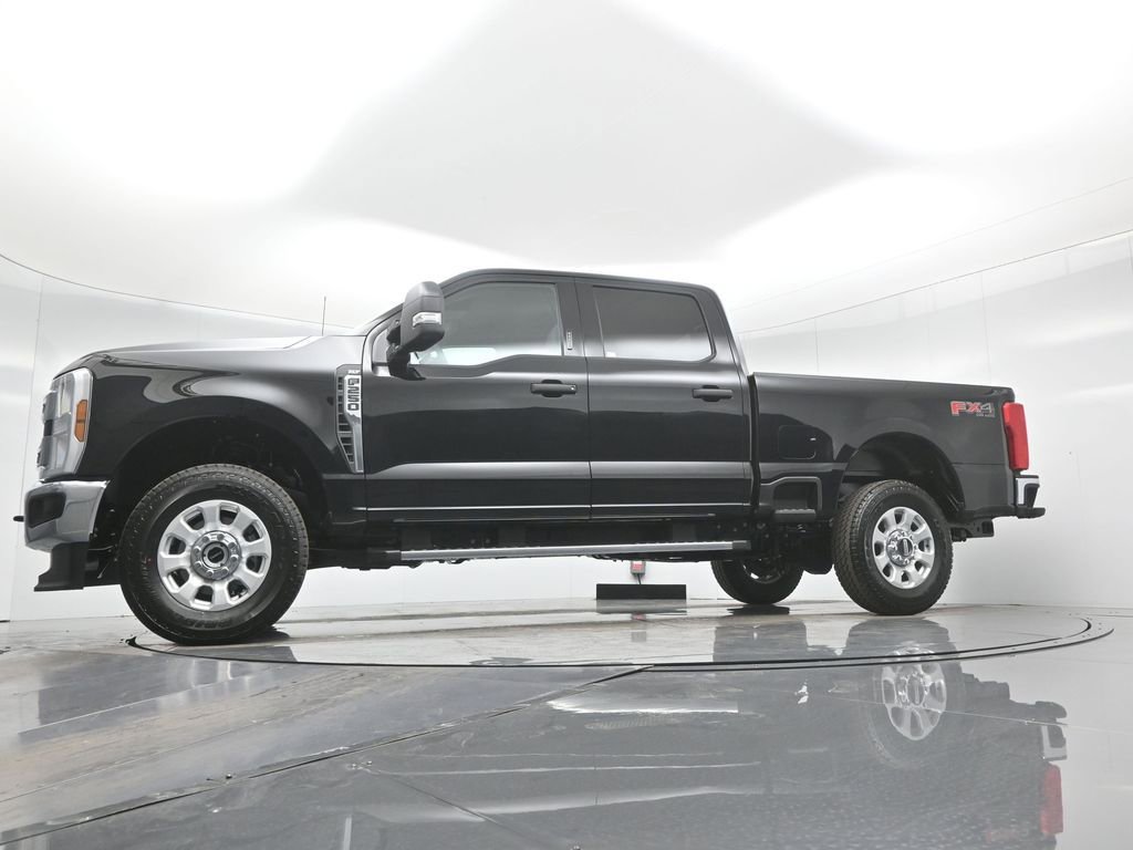 Certified 2024 Ford F250 XLT w/ FX4 Off-Road Package image 8