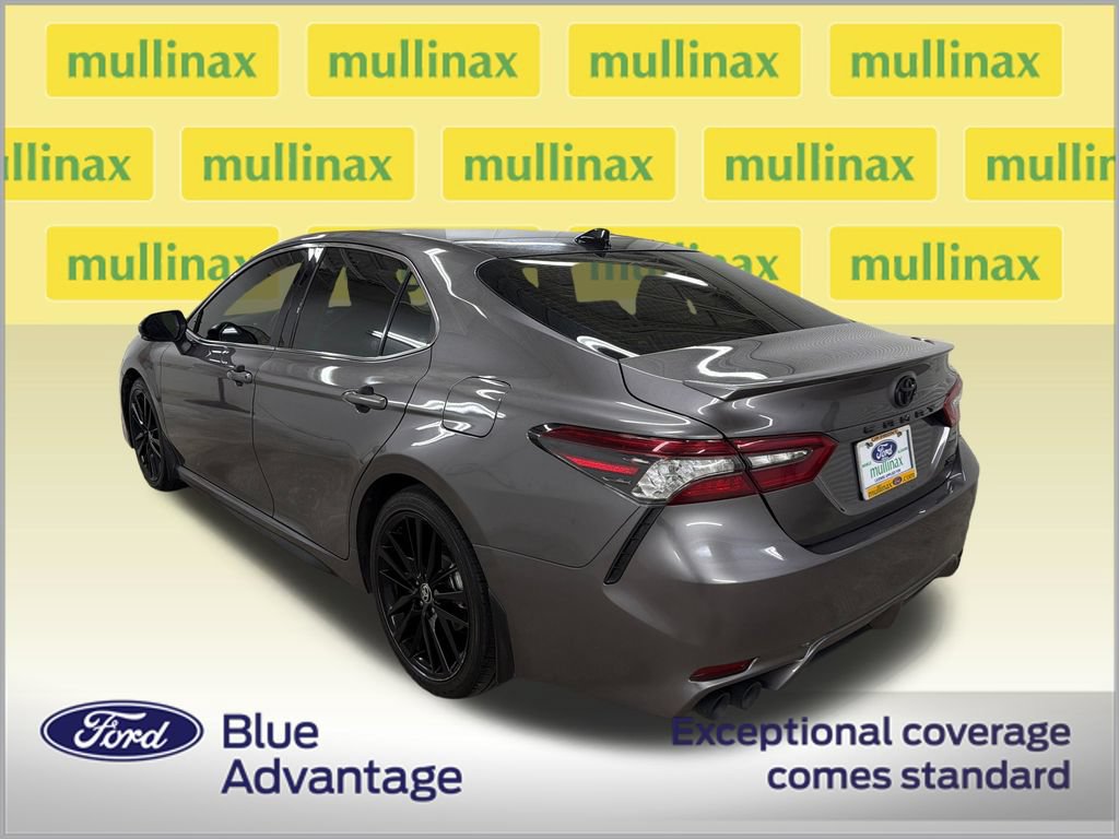 Used 2021 Toyota Camry XSE FWD image 11