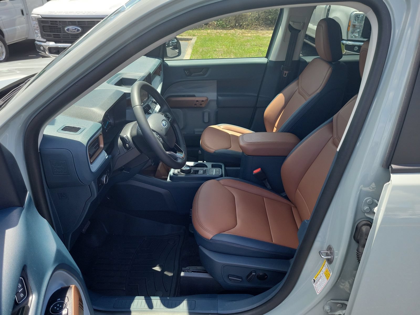 Certified 2024 Ford Maverick Lariat AWD/4WD image 16