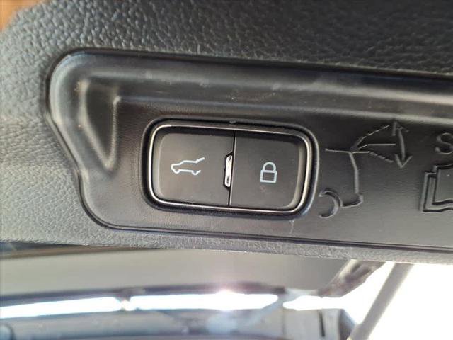 Certified 2022 Ford Explorer XLT w/ Equipment Group 202A image 8