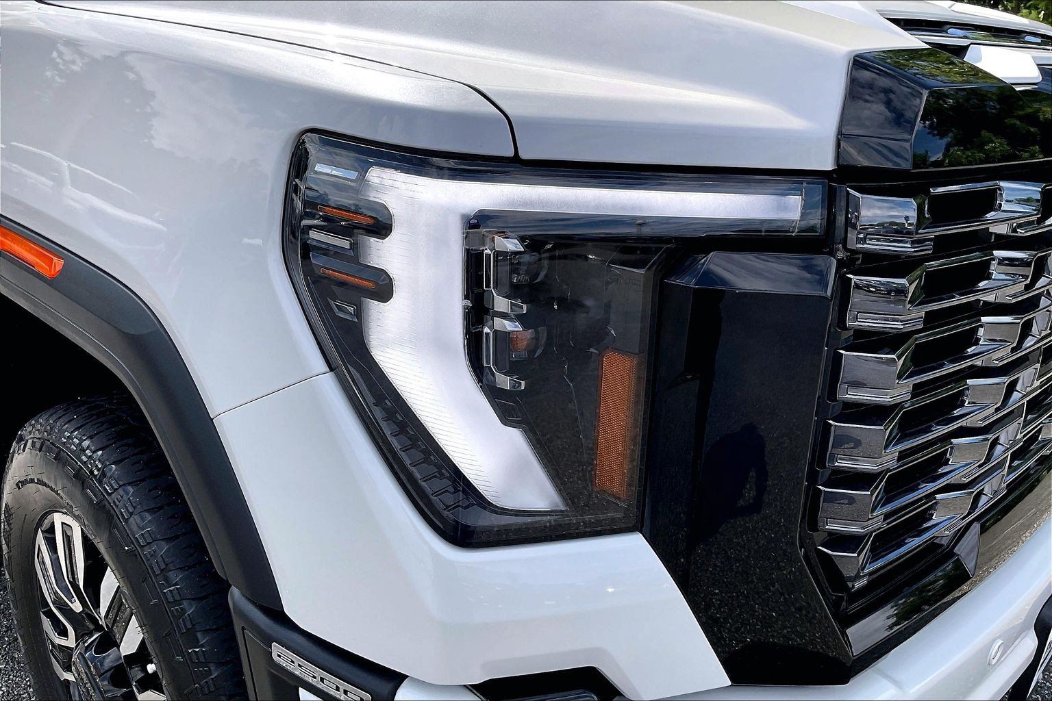 Used 2025 GMC Sierra 2500 Denali Ultimate AWD/4WD image 27
