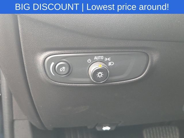 Used 2024 Chevrolet Equinox LT FWD image 30