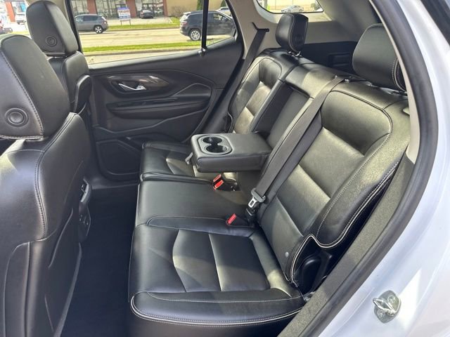 Used 2020 GMC Terrain Denali w/ Denali Premium Package AWD/4WD image 29