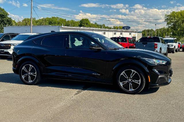 Certified 2023 Ford Mustang Mach-E Premium AWD/4WD image 2
