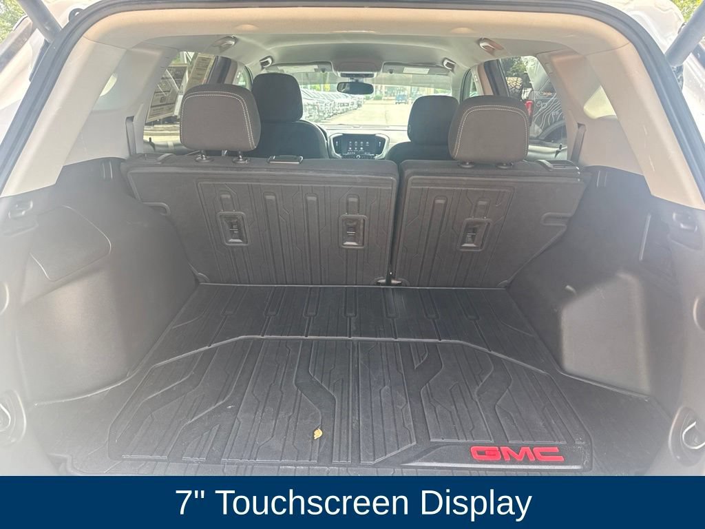 Used 2024 GMC Terrain SLE w/ Driver Convenience Package FWD image 8