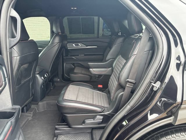 Certified 2025 Ford Explorer ST-Line AWD/4WD image 18