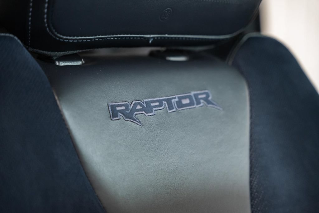 Certified 2022 Ford F150 Raptor w/ Raptor 37 Performance Package AWD/4WD image 38