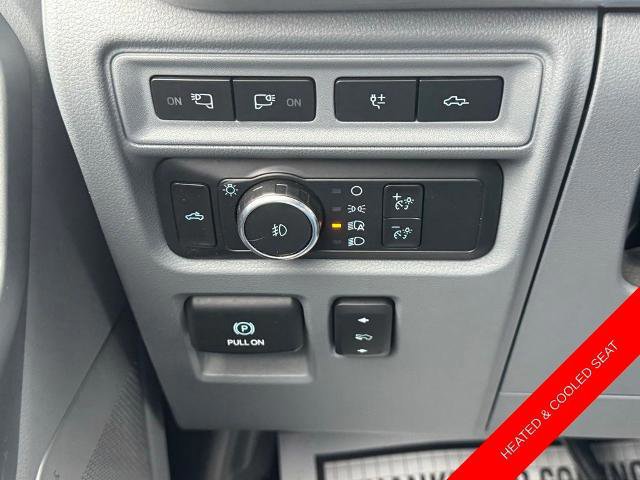 Certified 2022 Ford F150 Lariat w/ Equipment Group 502A High image 19