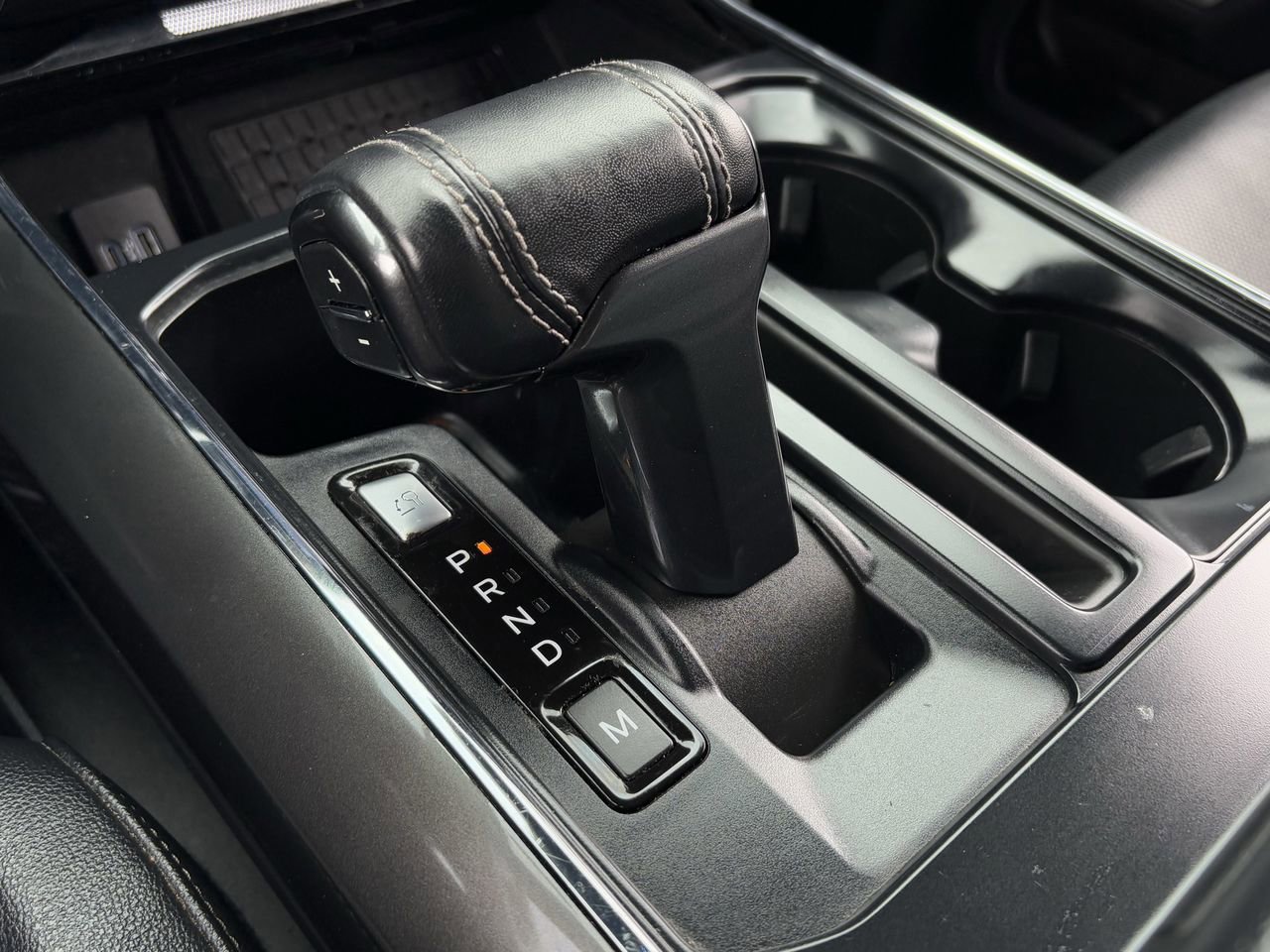 Certified 2023 Ford F150 Lariat w/ Equipment Group 502A High image 19