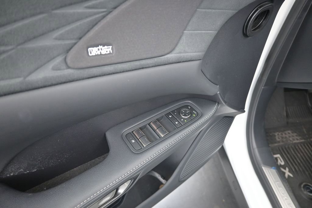 Used 2025 Lexus RX 450h AWD w/ Convenience Package image 15