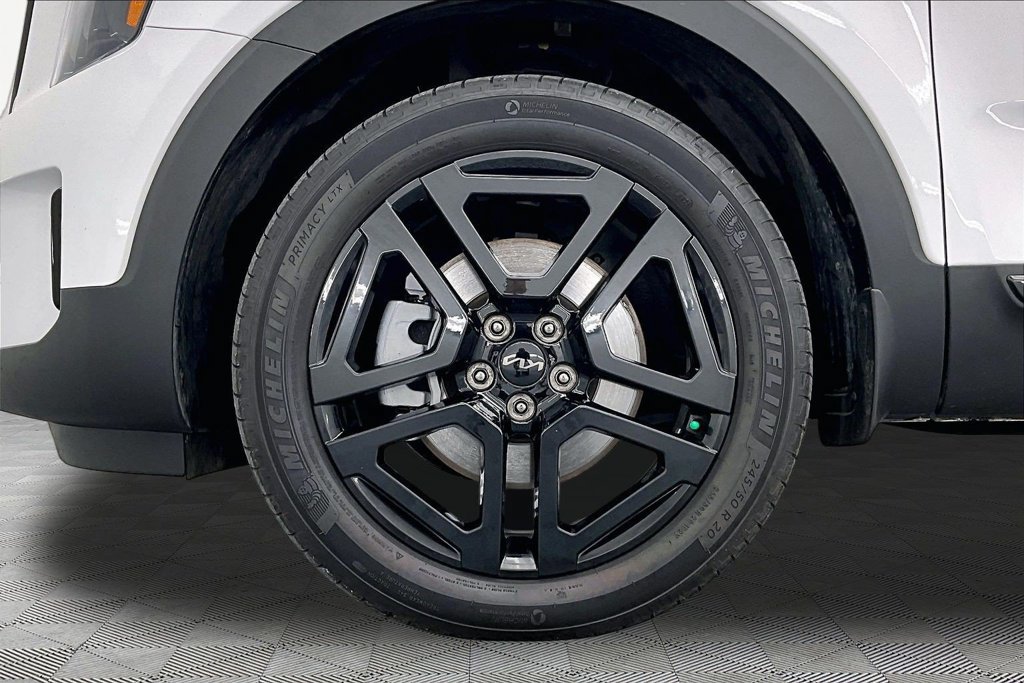 Used 2025 Kia Telluride SX X-Line AWD/4WD image 9