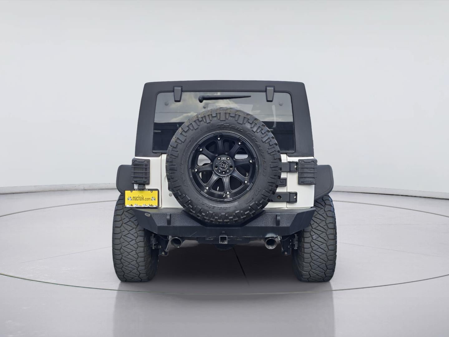 Used 2017 Jeep Wrangler Unlimited Rubicon w/ Connectivity Group AWD/4WD image 7